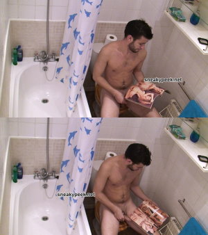 Men Shower Masturbation Porn - A guy stroking in the bathroom. Gay Spy Cam.